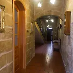 Id-dwejra House Of Character With Private Pool And Jaccuzi