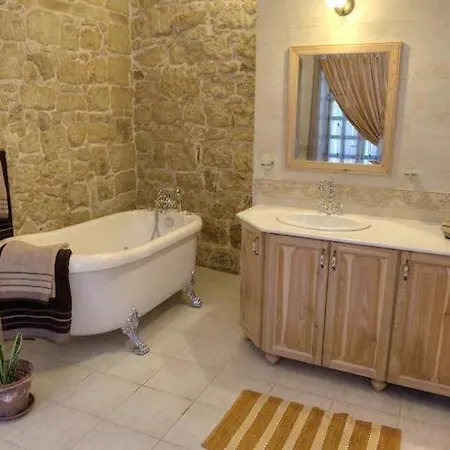 Id-dwejra House Of Character With Private Pool And Jaccuzi * Żejtun