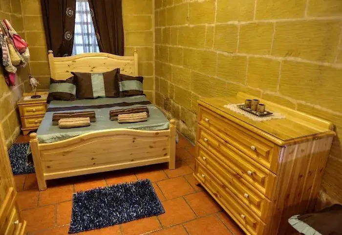 Id-dwejra House Of Character With Private Pool And Jaccuzi Case de vacanță Żejtun